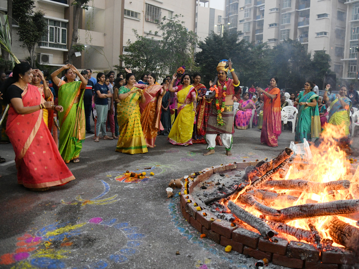 ShilapaRamam,Kukatpally Malaysian Township BHogi Celebrations Photos19