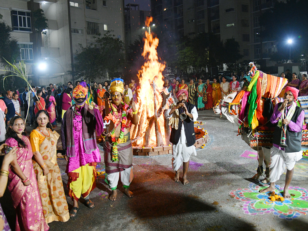 ShilapaRamam,Kukatpally Malaysian Township BHogi Celebrations Photos21