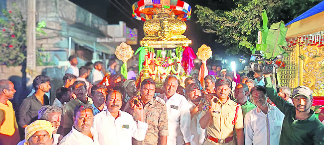 పులకించిన మల్లూరు1