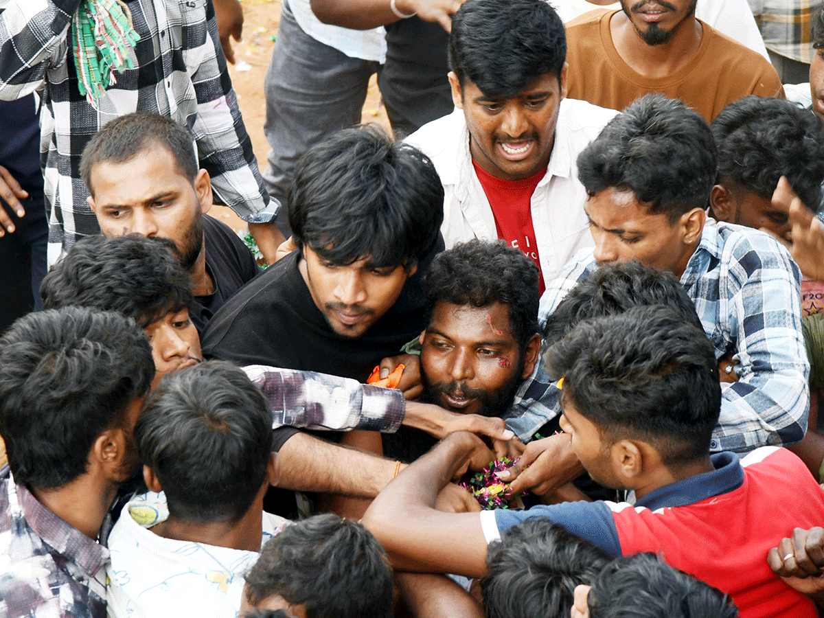 Jallikattu Celebrations In Tirupati District Photo Gallery5