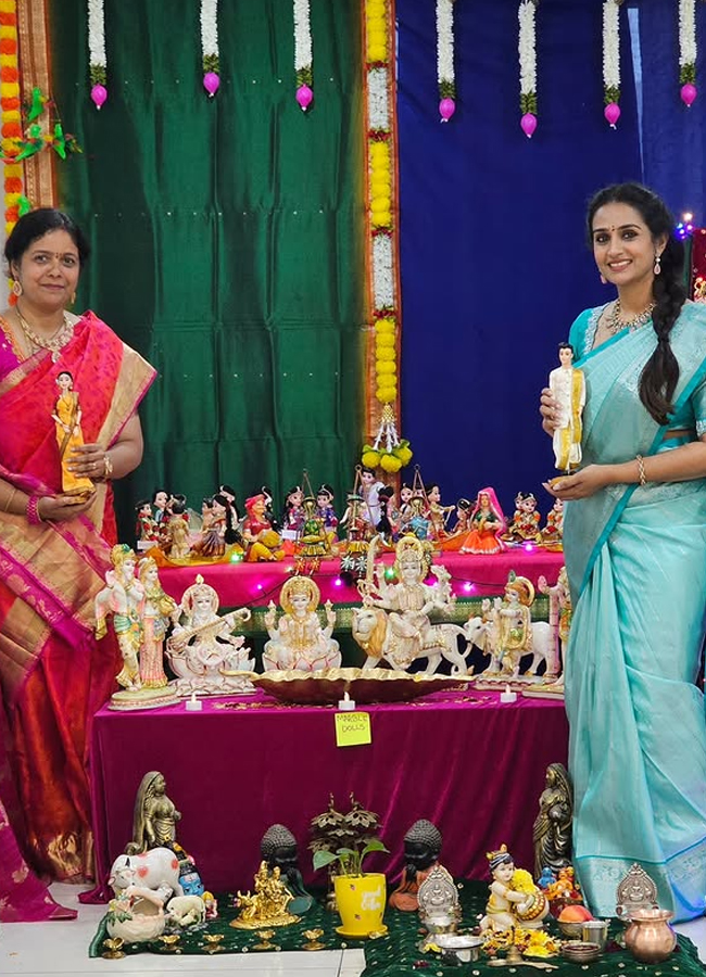 Tollywood heroine Laya Sankranthi doll collection4