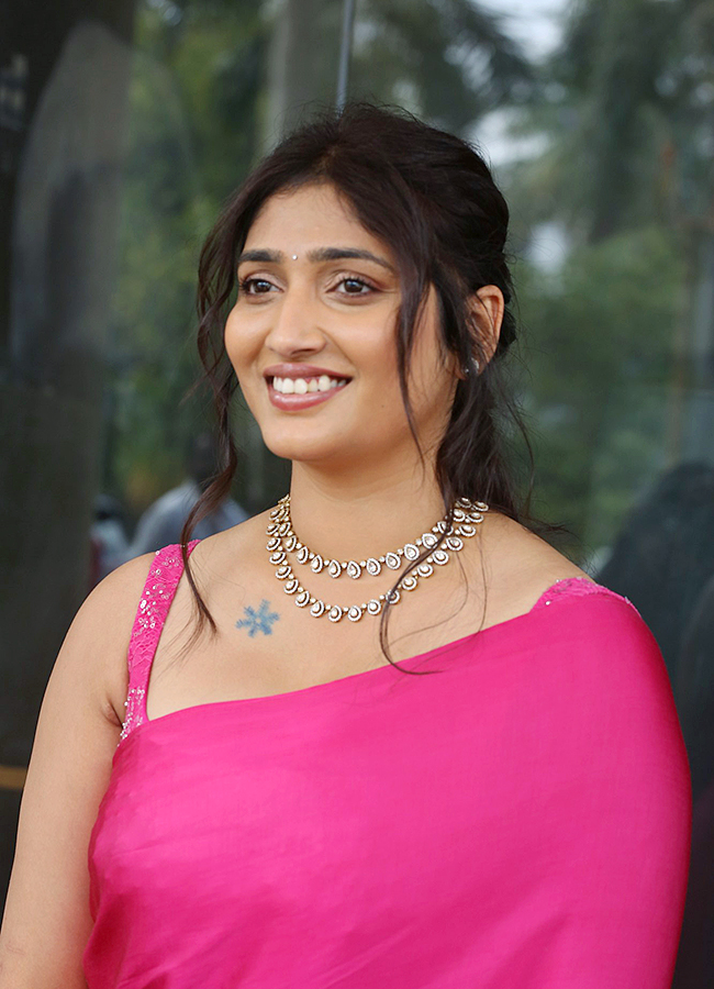 Actress Priya Vadlamani Photos HD18