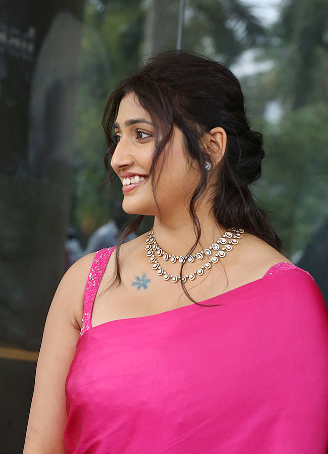 Actress Priya Vadlamani Photos HD19