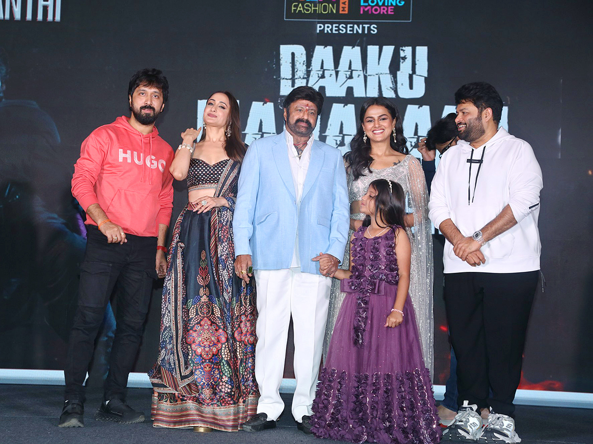 Daaku Maharaaj Movie Success Press Meet Photos13