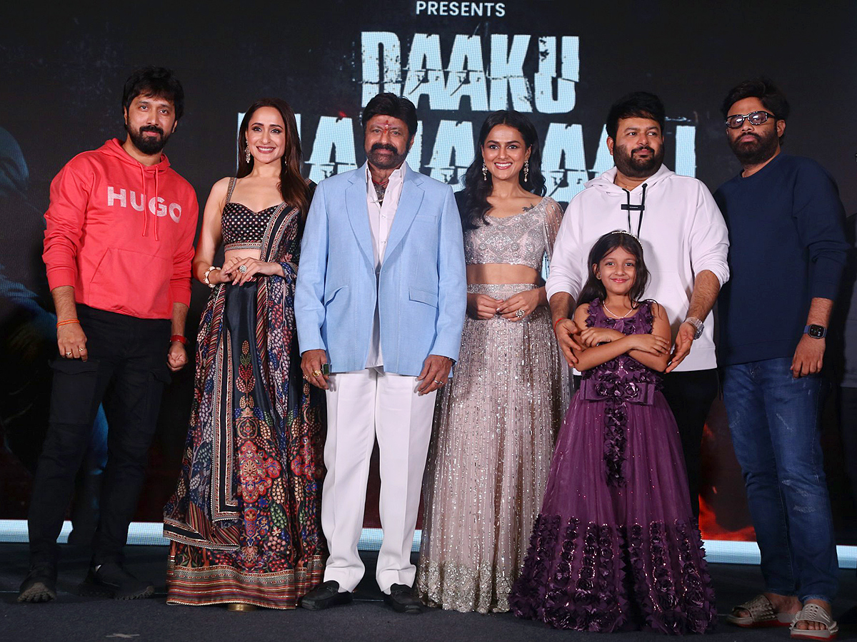 Daaku Maharaaj Movie Success Press Meet Photos5