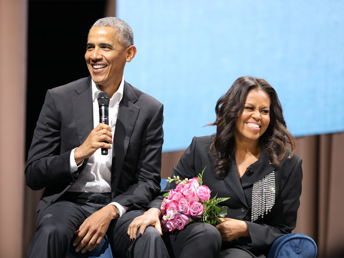 The Sweetest Photos of Barack and Michelle Obama Check Here19