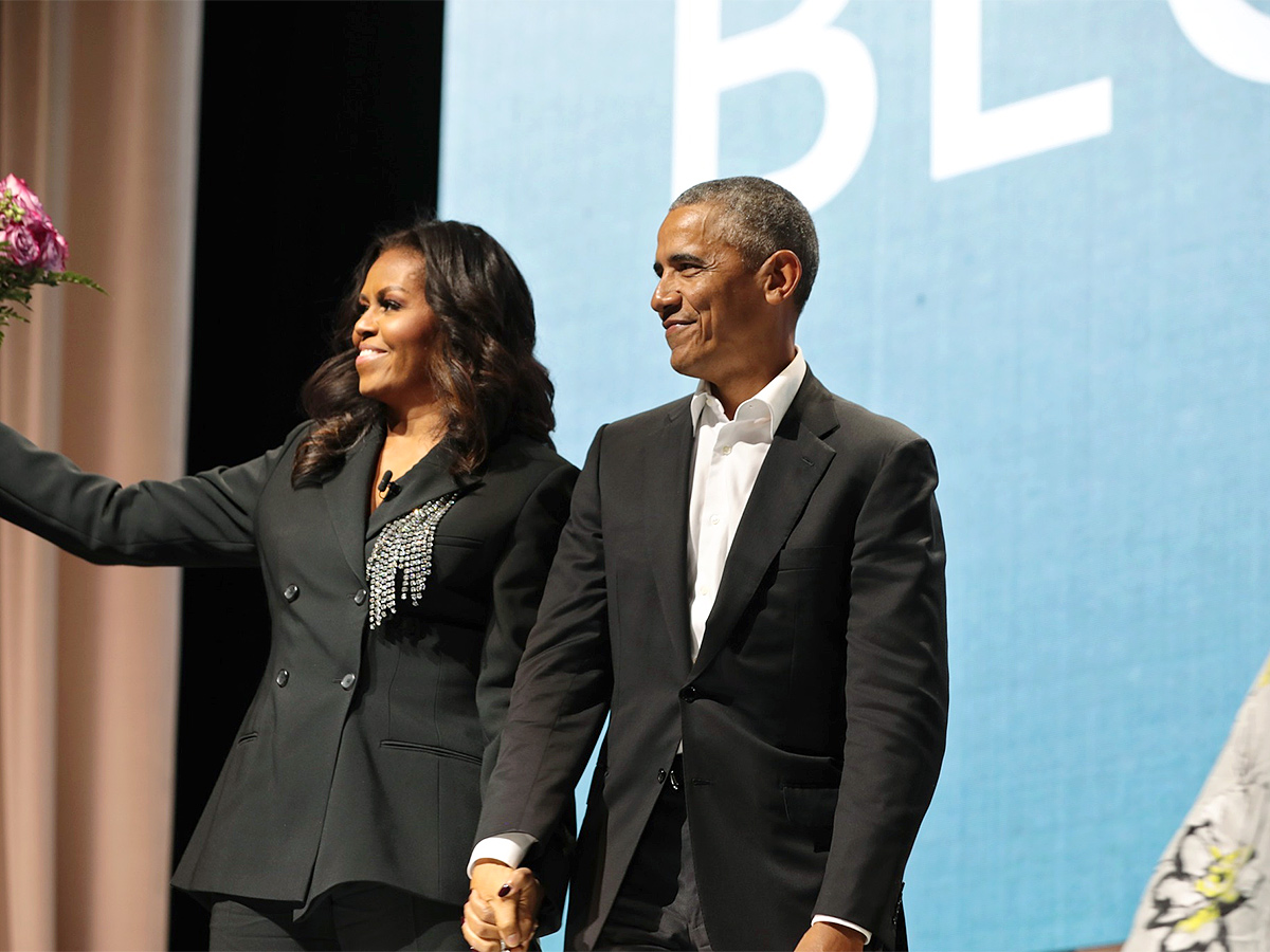 The Sweetest Photos of Barack and Michelle Obama Check Here26