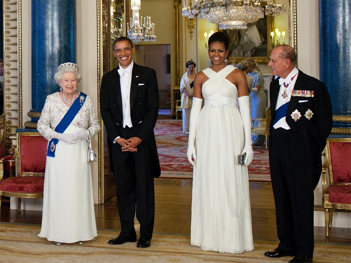 The Sweetest Photos of Barack and Michelle Obama Check Here29