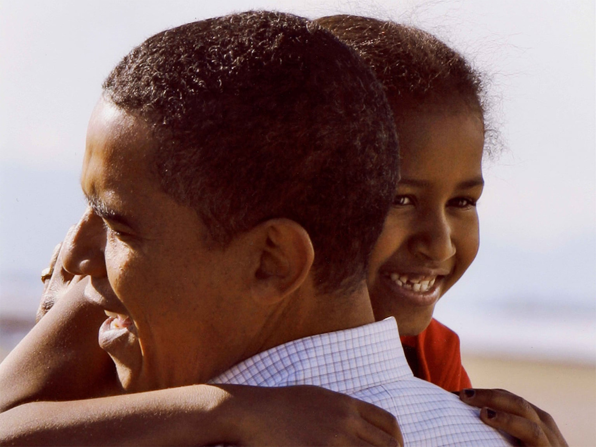 The Sweetest Photos of Barack and Michelle Obama Check Here35