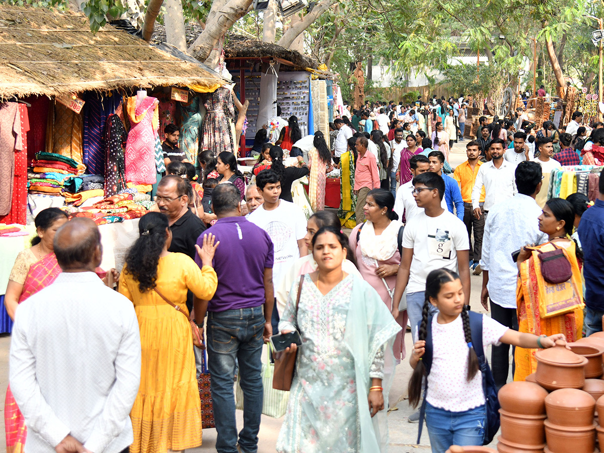 New Year Hussain Sagar is Bustling Photos20