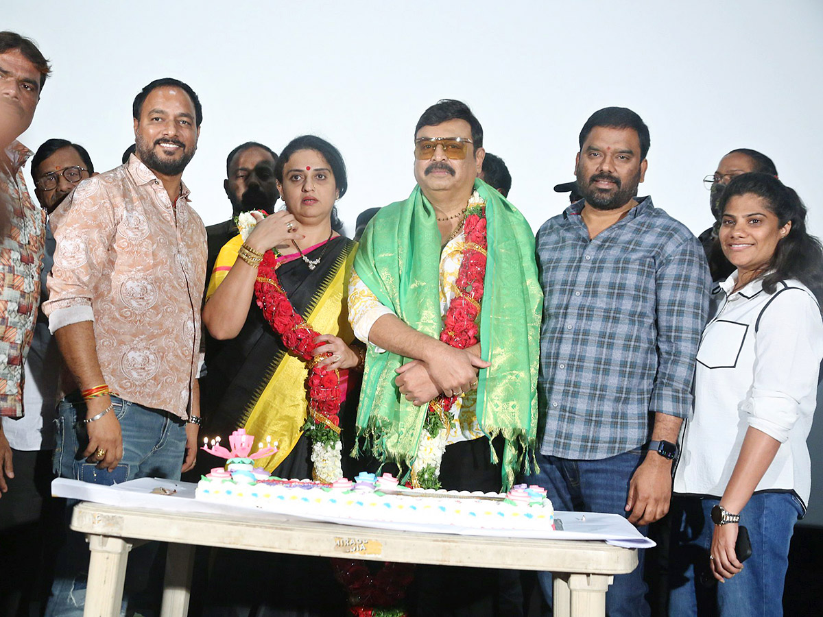 Actor Naresh Birthday Celebrations Photos18