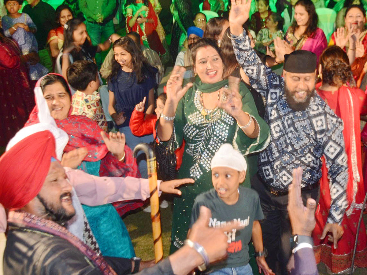 Khairatabad: Lohri Mela celebrated grandly in Jalvihar Photos1