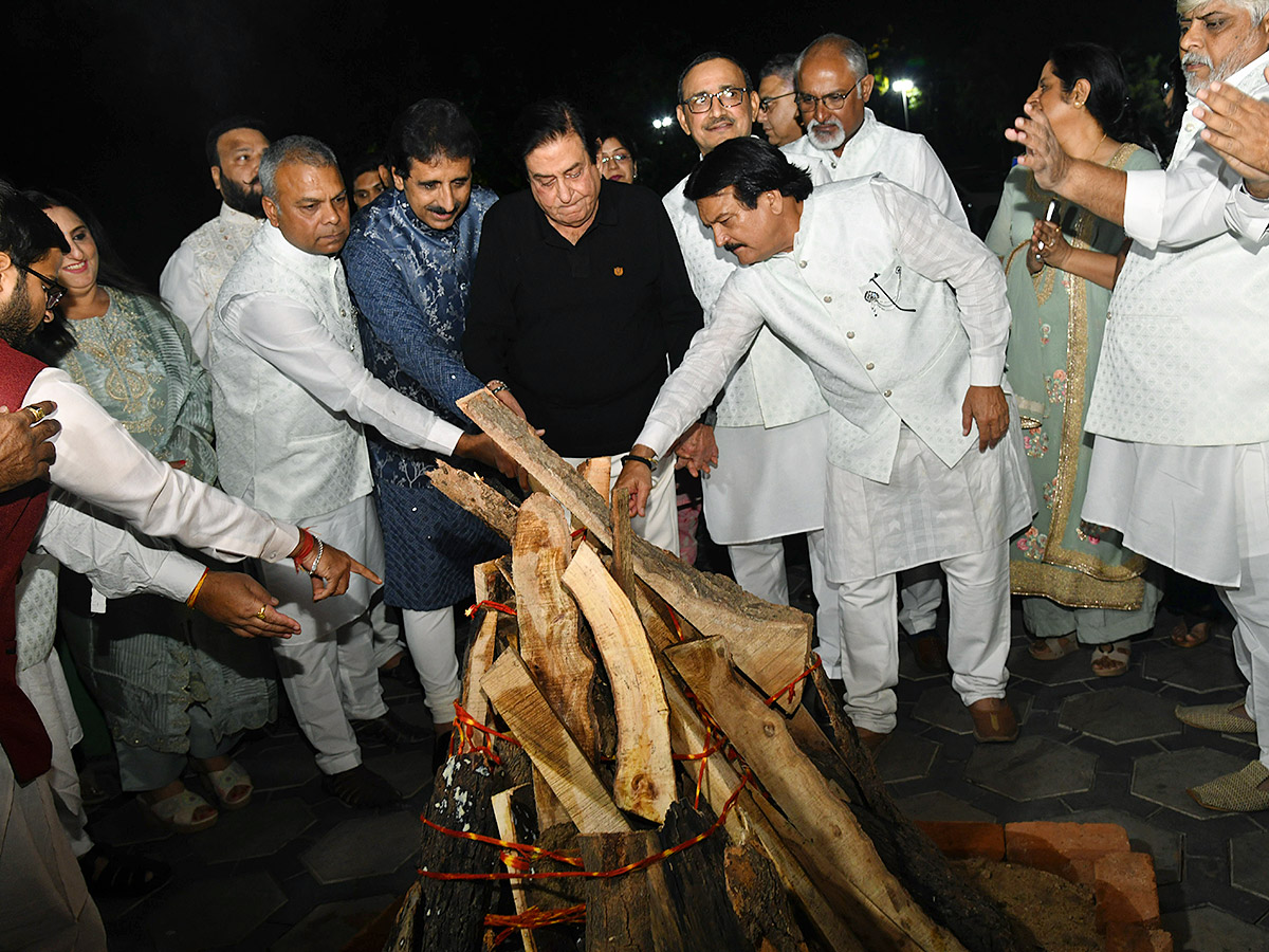 Khairatabad: Lohri Mela celebrated grandly in Jalvihar Photos5