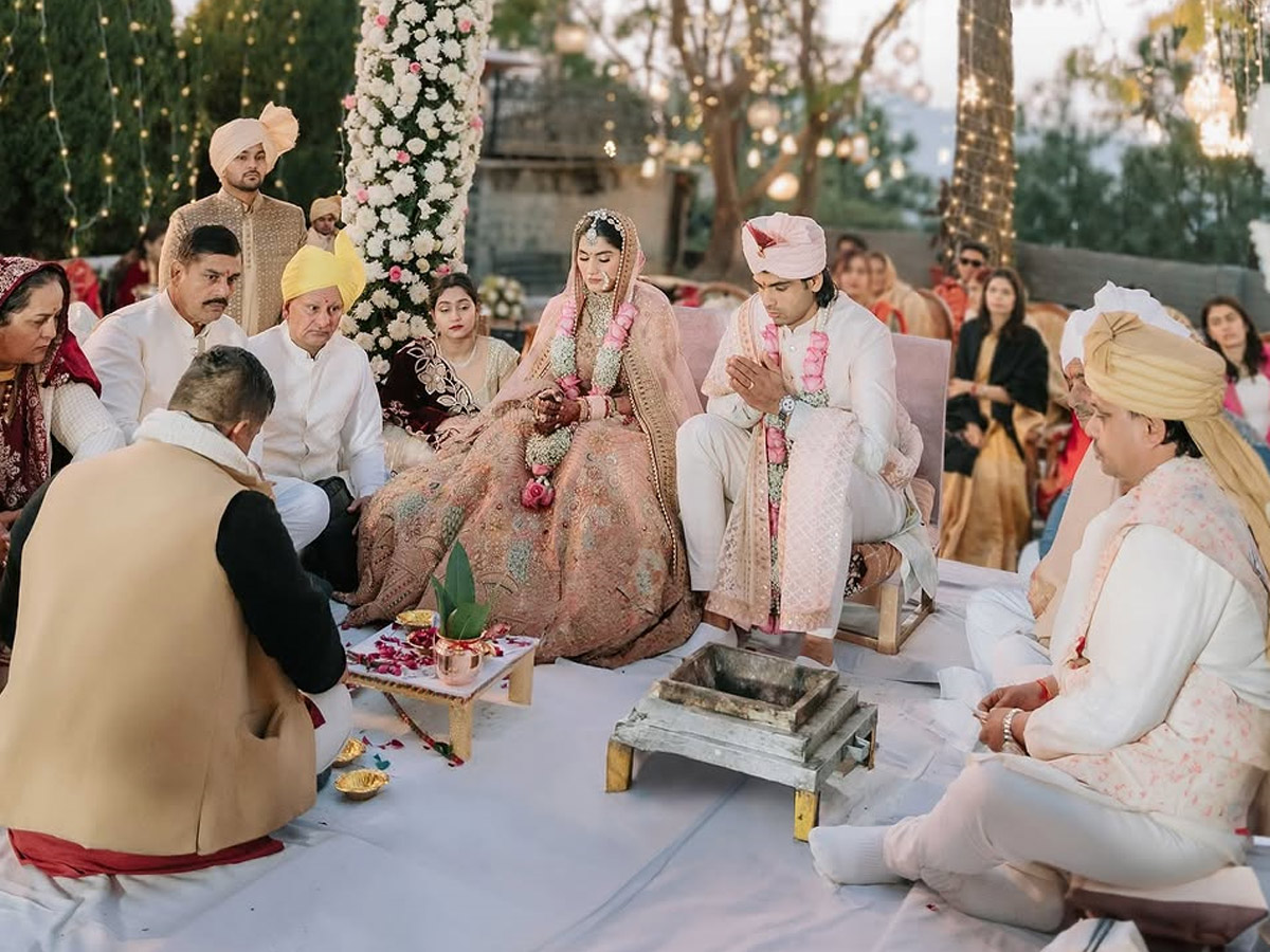 Neeraj Chopra Wedding : Javelin Star Gets Married To Himani Photos Goes Viral on Social Media 2