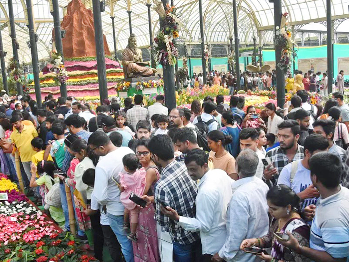 Republic Day Flower Show Lalbagh In Bengaluru6