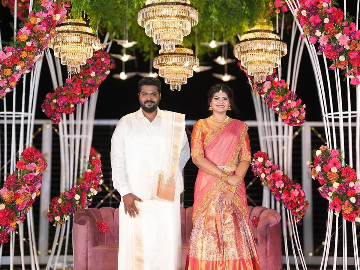 Ajay Gnanamuthu marries his longtime girlfriend photos goes viral13