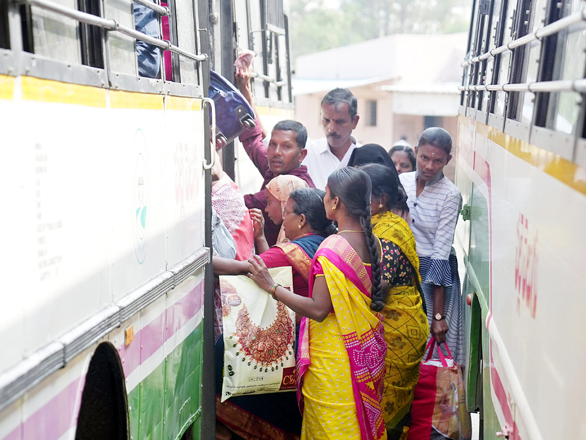 Best Photos of The Week in AP and Telangana Photo Gallery31