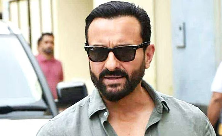 Do You Know How Much Saif Ali Khan Pays Auto Driver: Photos10