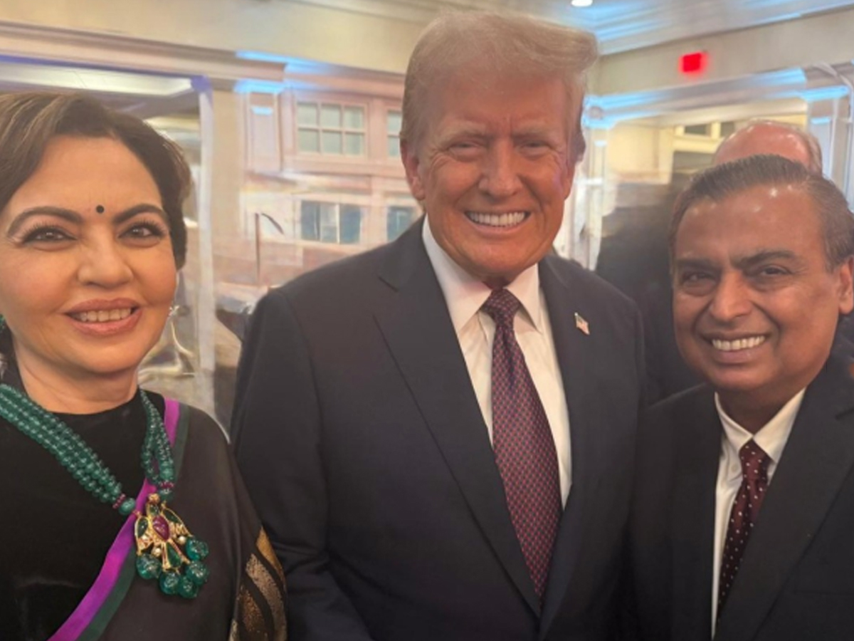 Nita Ambani looks stunning in a saree at Trump swearing in ceremony9