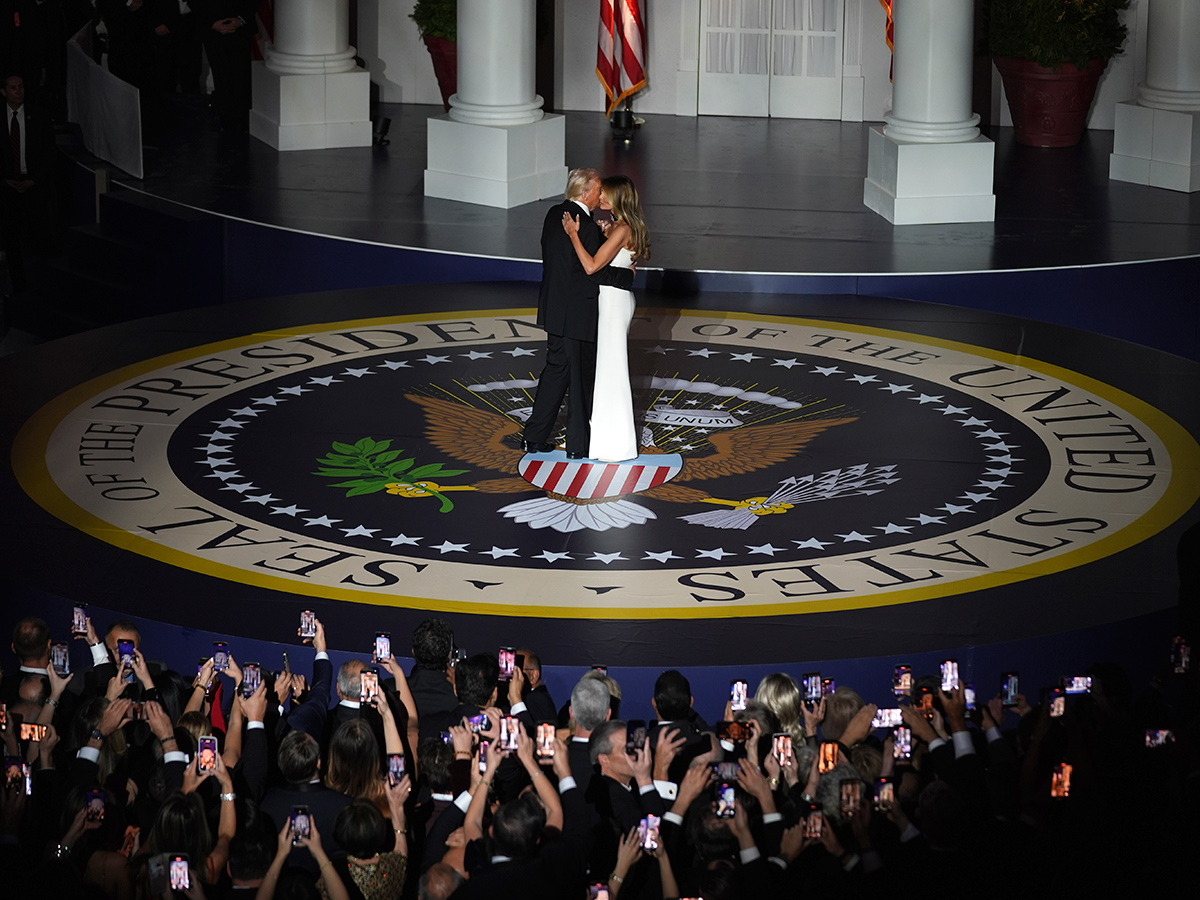 President Donald Trump and first lady Melania Trump Photos15