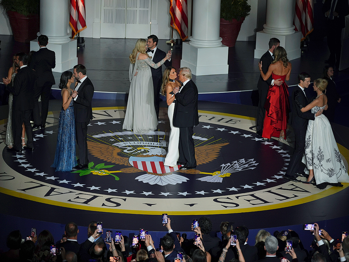 President Donald Trump and first lady Melania Trump Photos30