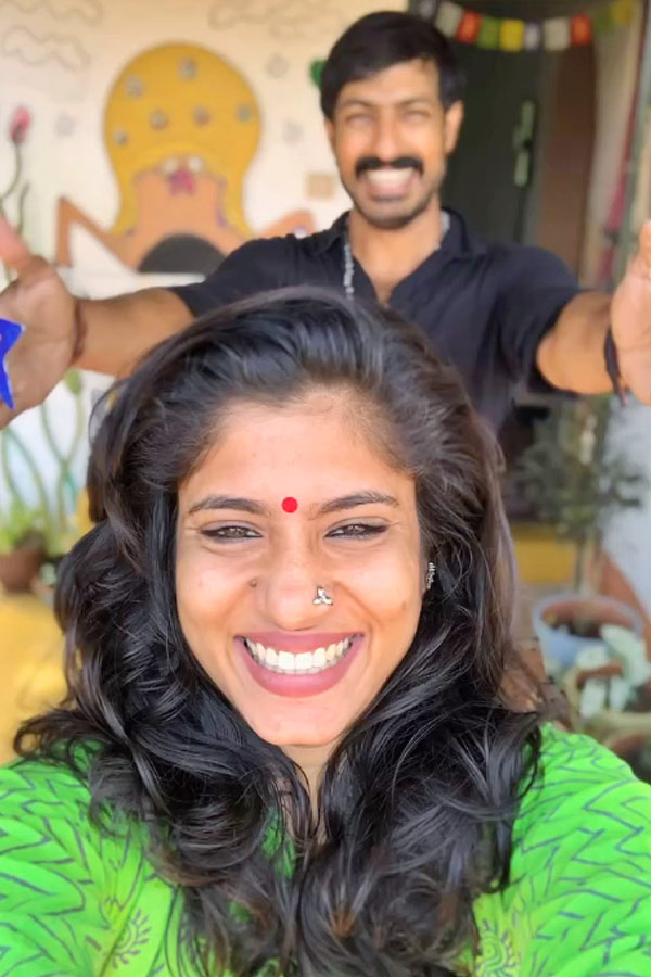 Actor Harish Uthaman Shares Second wedding Anniversary Photos On SOcial Media 4