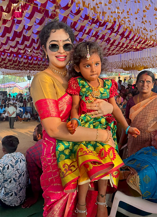 Actress Apsara rani Kaikaluru Sankranti Event4