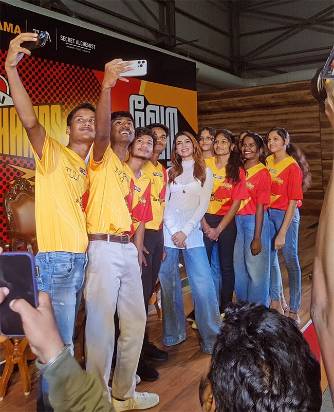 Samantha Launched Chennai Super Champs jersey Event Photos11