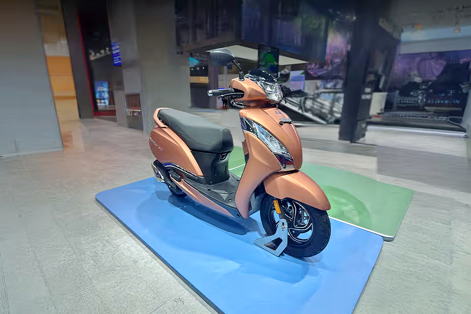 TVS Motor unveiled the world first CNG powered scooter TVS Jupiter 125 CNG at the Bharat Mobility Global Expo 20252