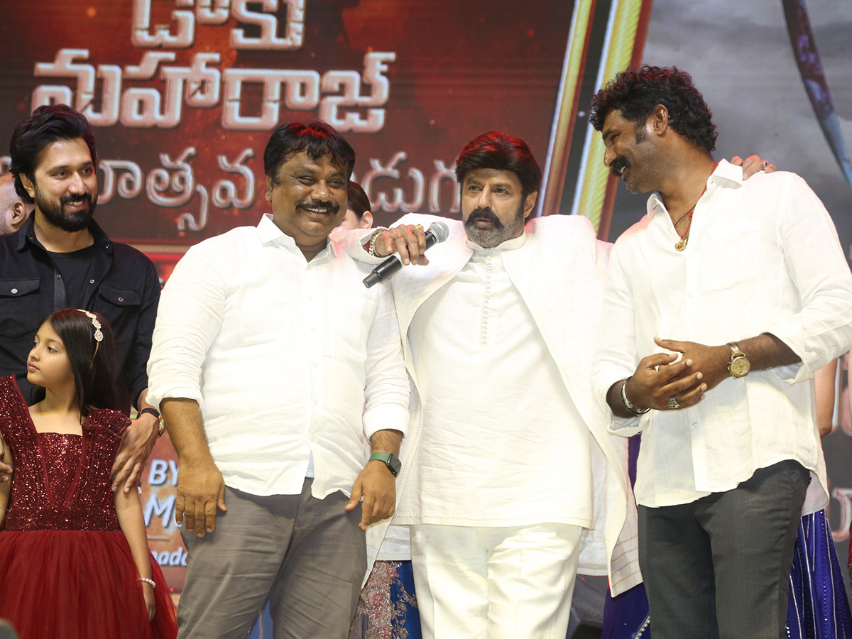 Daaku Maharaaj Success Meet Photos11