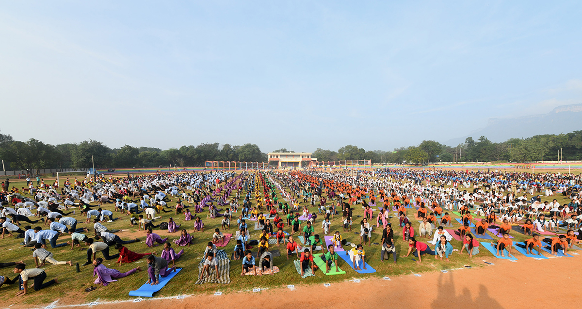 Tirupati: Mass Surya Namaskar 2025 Photos12