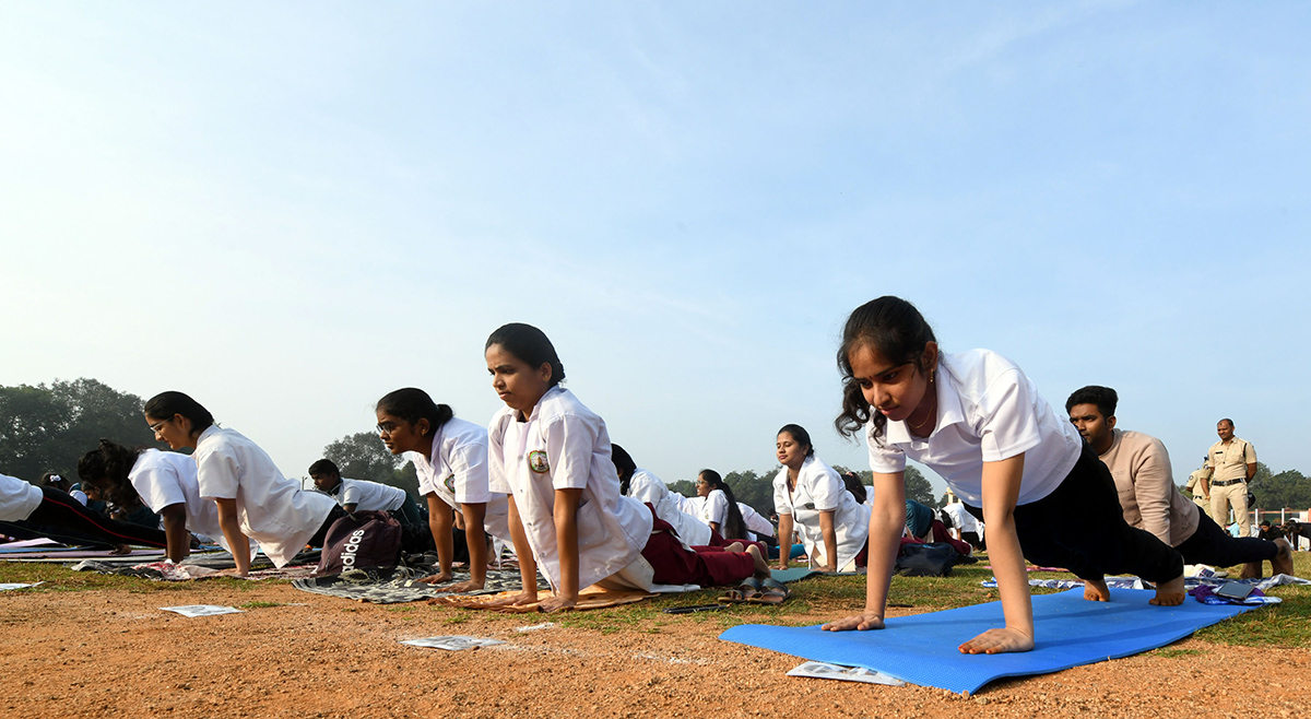 Tirupati: Mass Surya Namaskar 2025 Photos8