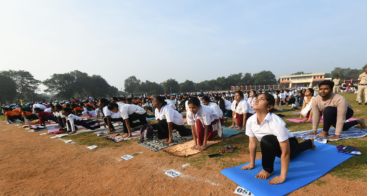 Tirupati: Mass Surya Namaskar 2025 Photos9