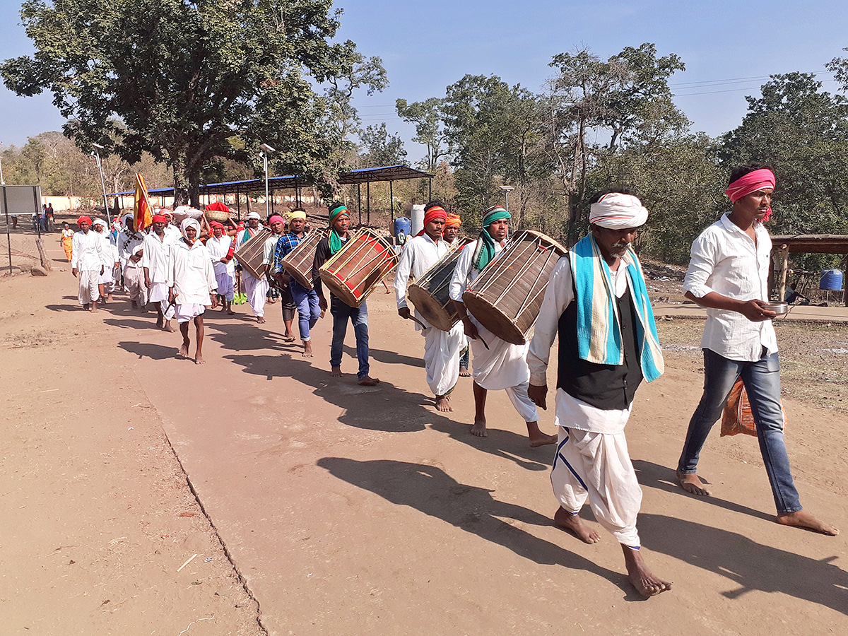 Adilabad : Nagoba Jatara 2025 Photos14