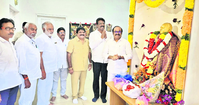 ఏడాదిపాటు ఆలపాటి శతజయంత్యుత్సవం 1