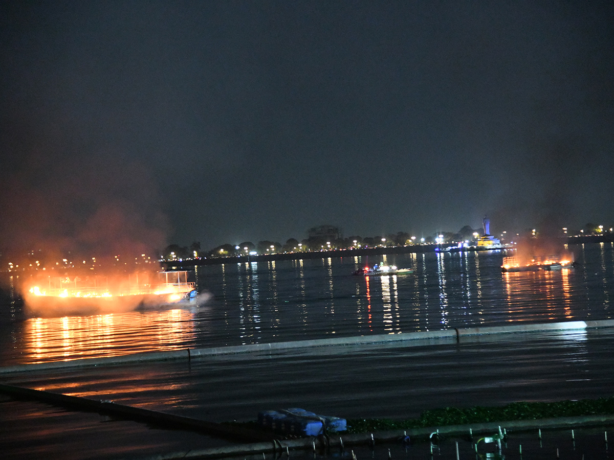 Huge Fire Mishap After Crackers Blast In Boat At Hussain Sagar7