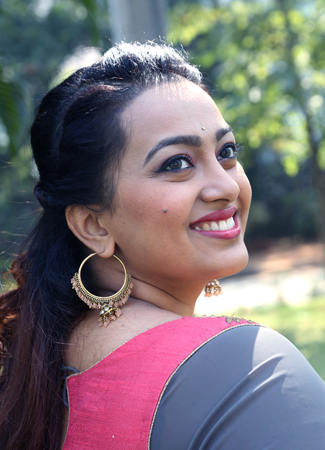 Tollywood Actress Ester Noronha Latest Photos2