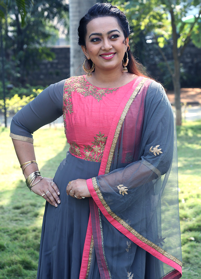 Tollywood Actress Ester Noronha Latest Photos25