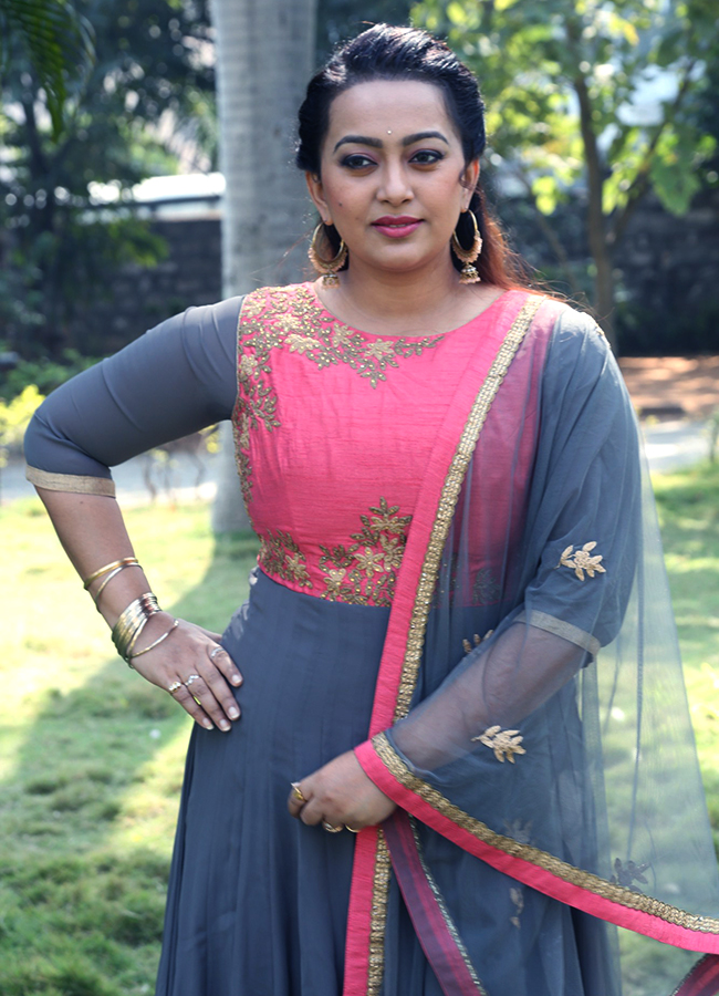 Tollywood Actress Ester Noronha Latest Photos26