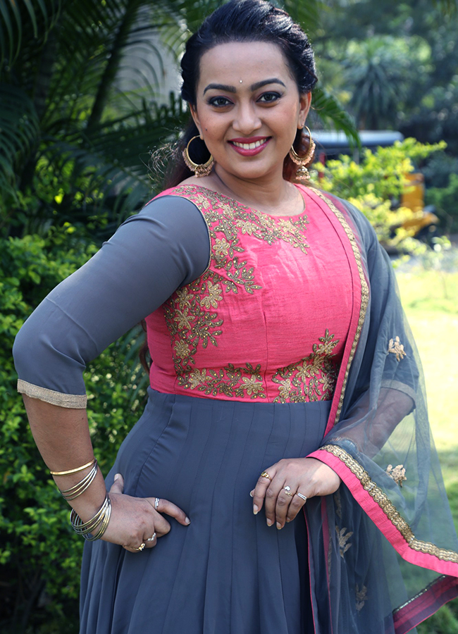 Tollywood Actress Ester Noronha Latest Photos8