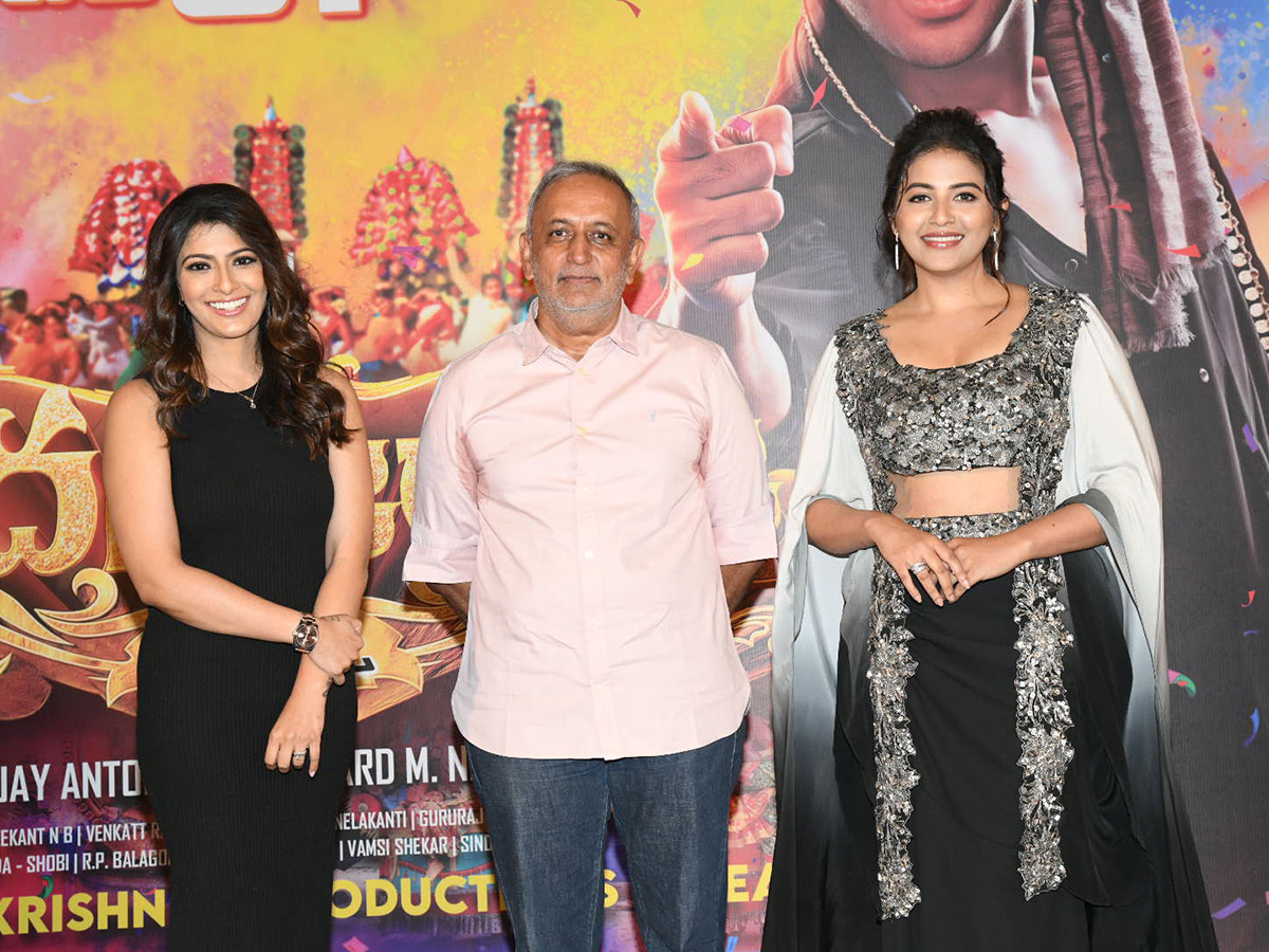 Madha Gaja Raja Pre Release Press Meet Photos10