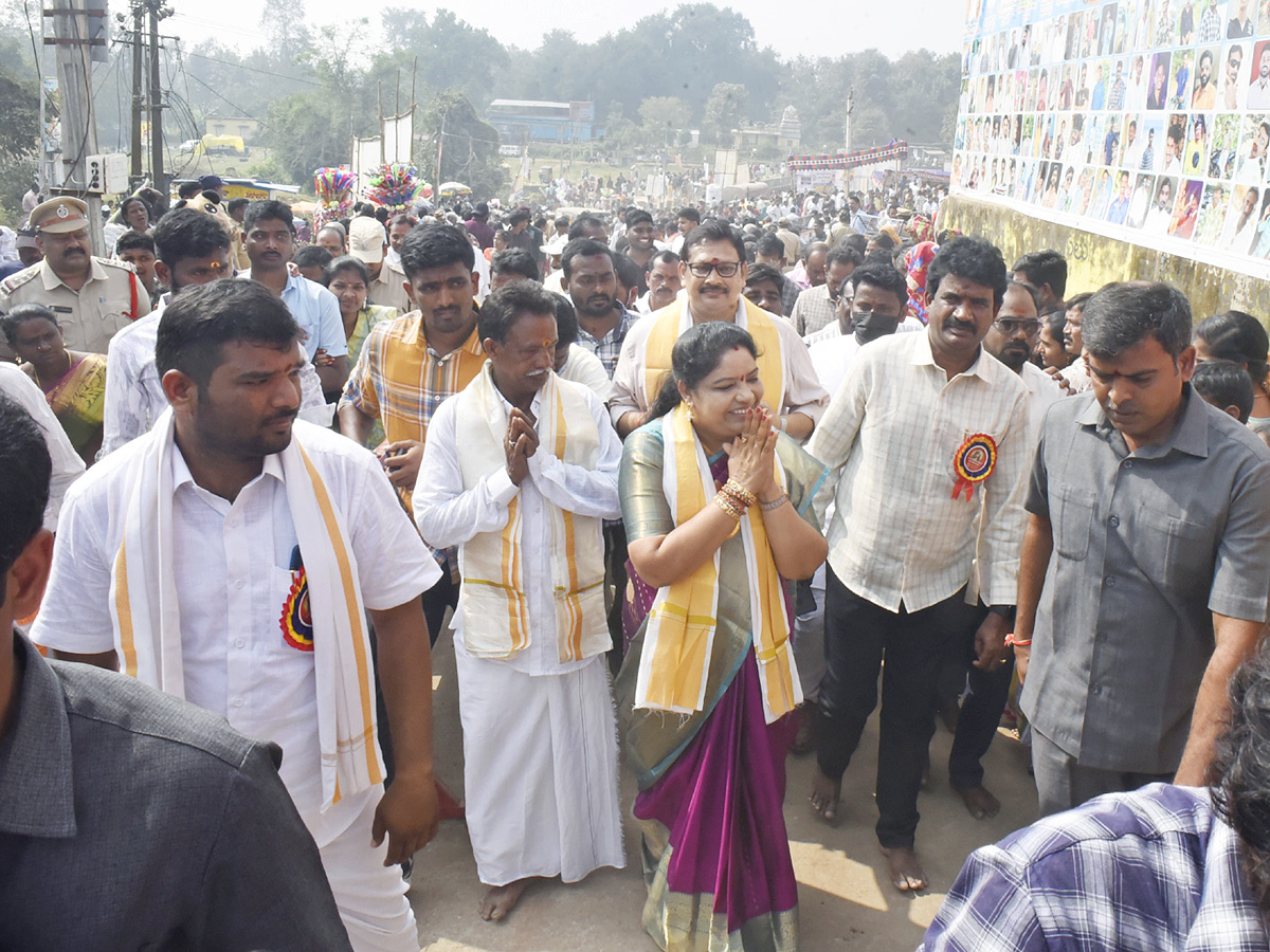 Pydithalli Ammavari Sirimanotsavam In Parvathipuram Manyam District Photos11