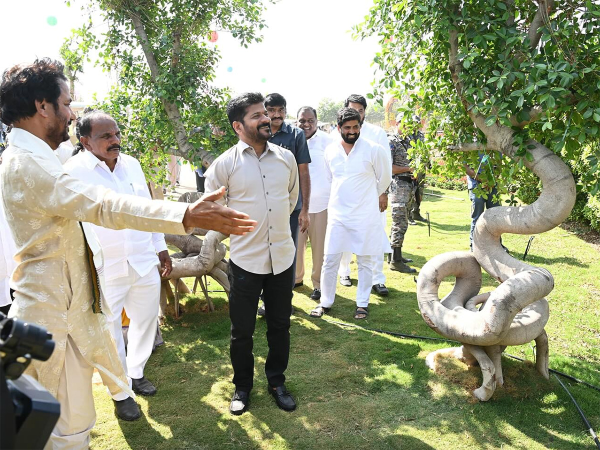 Experium ECO Park Opened CM Revanth Reddy and Chiranjeevi8