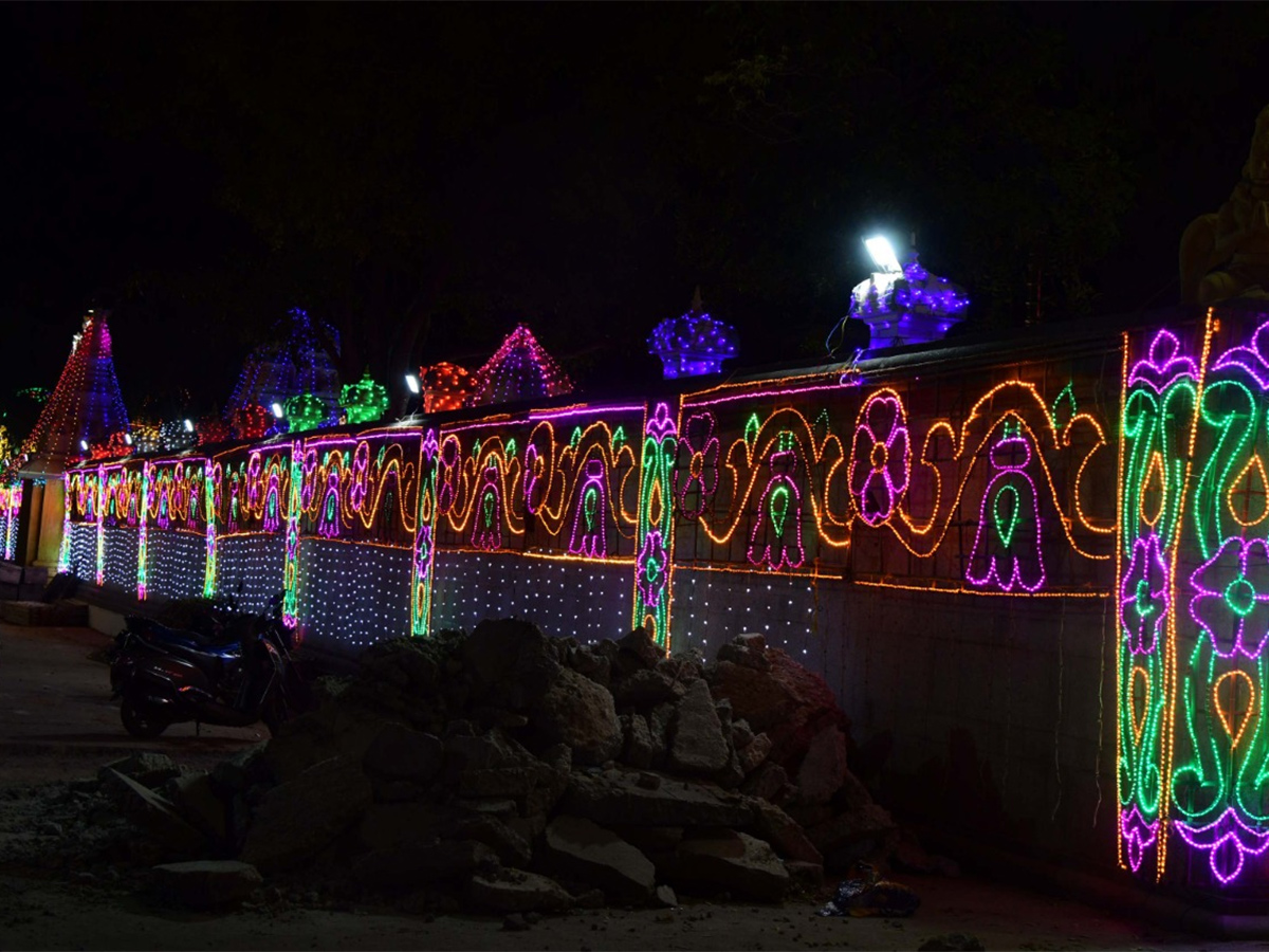 Kadapa Sri Lakshmi Venkateswara Swamy Temple with electric lights16