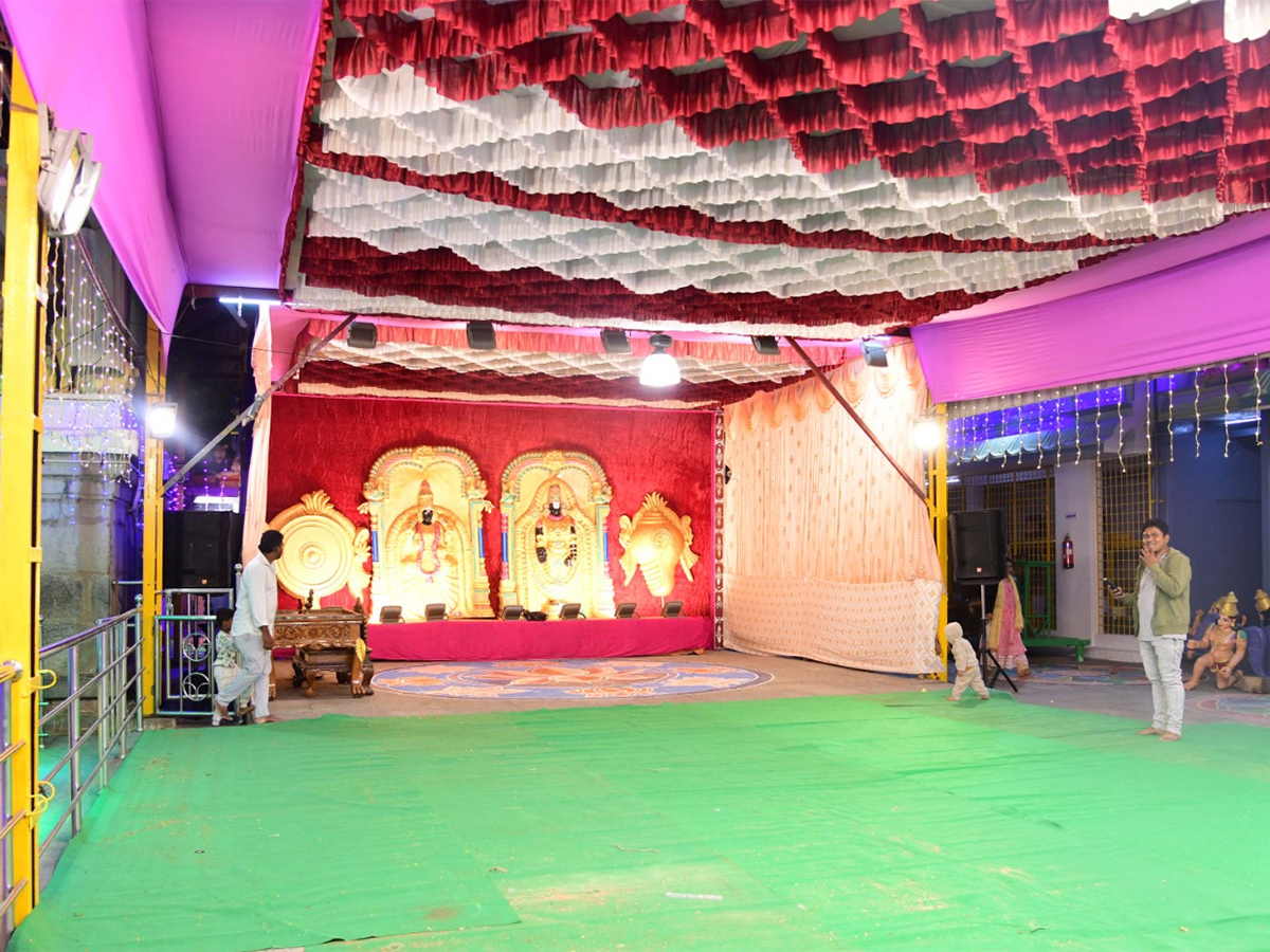 Kadapa Sri Lakshmi Venkateswara Swamy Temple with electric lights17