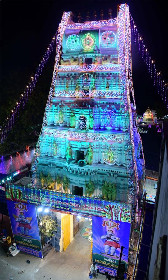 Kadapa Sri Lakshmi Venkateswara Swamy Temple with electric lights3