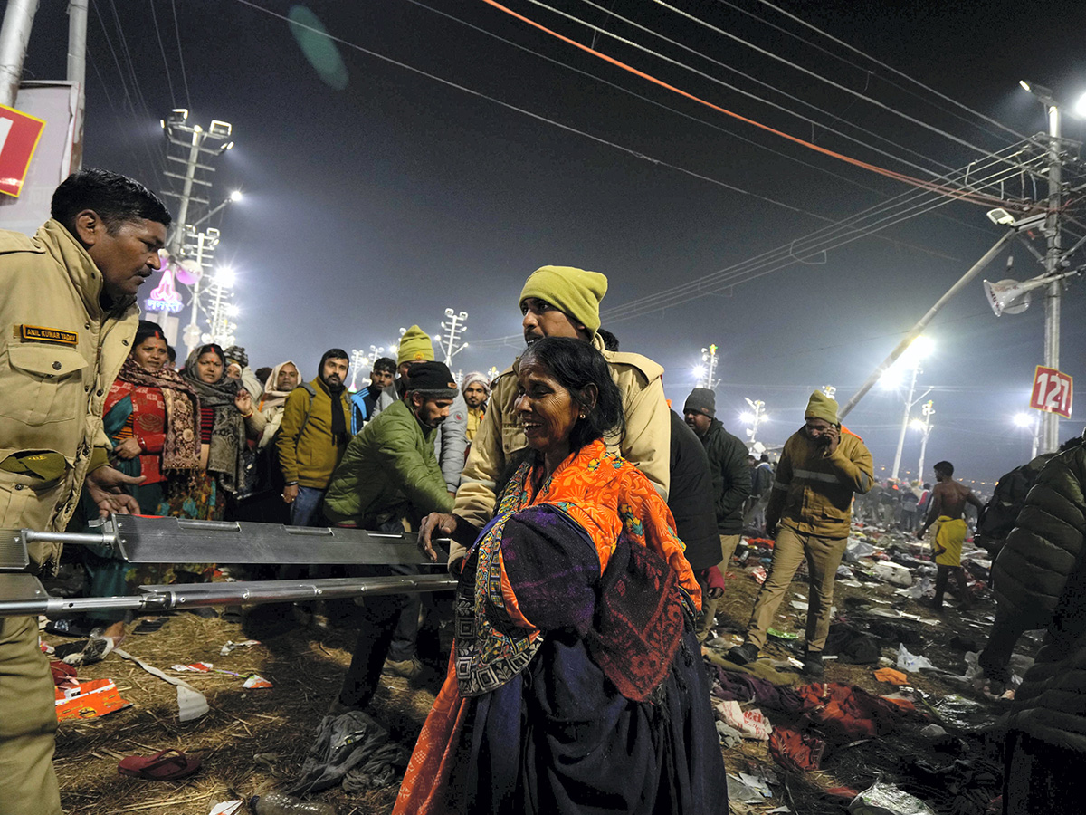 Maha Kumbh stampede Live updates Photos12