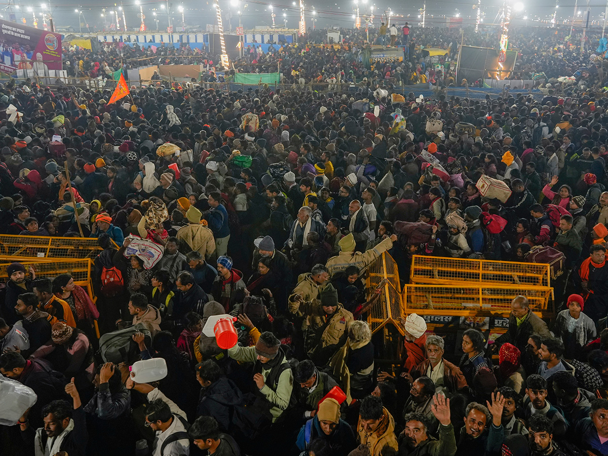 Maha Kumbh stampede Live updates Photos3