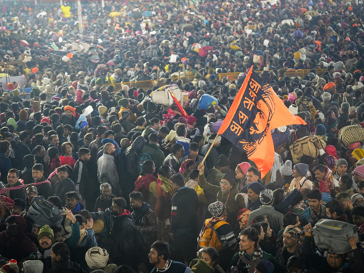 Maha Kumbh stampede Live updates Photos33