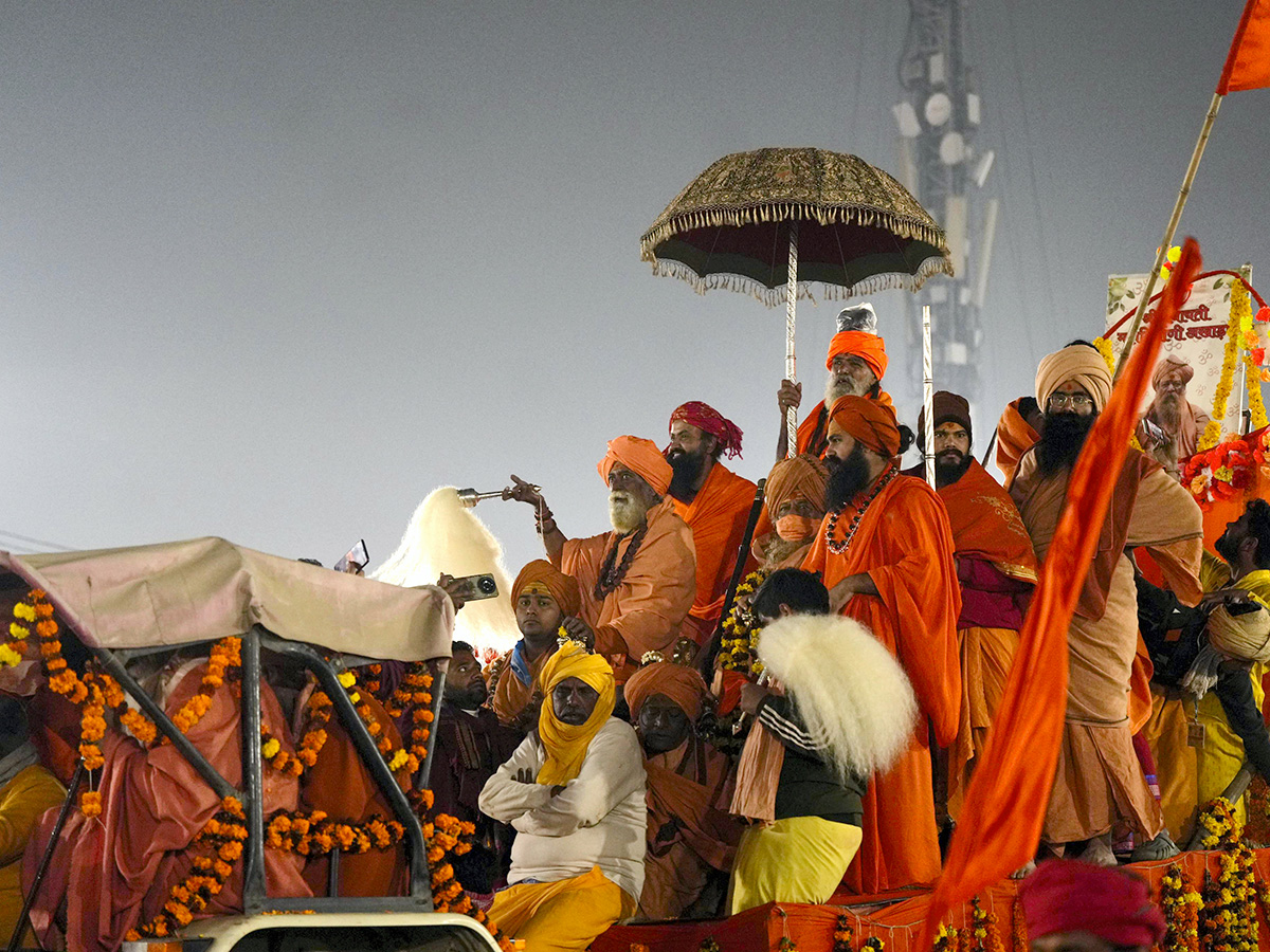 Maha Kumbh stampede Live updates Photos8